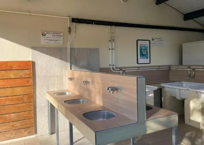 Κάμπινγκ Mobil-home Avec Terrasse A Saint-pierre-d'oleron - Api-1-52-978