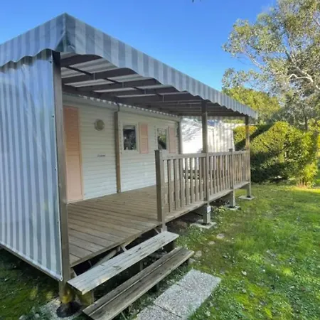 Mobil-home Avec Terrasse à Saint-pierre-d'oléron - Api-1-52-978 * Saint-Pierre-d'Oleron