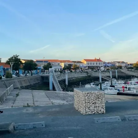 Mobil-home Avec Terrasse à Saint-pierre-d'oléron - Api-1-52-978 Camping *