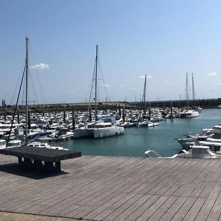 Mobil-home Avec Terrasse à Saint-pierre-d'oléron - Api-1-52-978 Saint-Pierre-d'Oleron