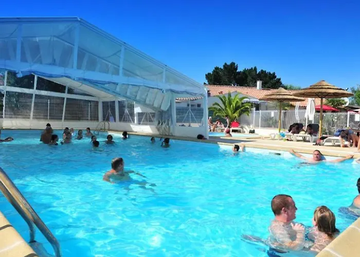 Mobil-home Avec Terrasse à Saint-pierre-d'oléron - Api-1-52-978 *