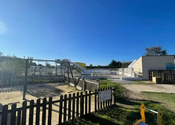 Mobil-home Avec Terrasse à Saint-pierre-d'oléron - Api-1-52-978 *